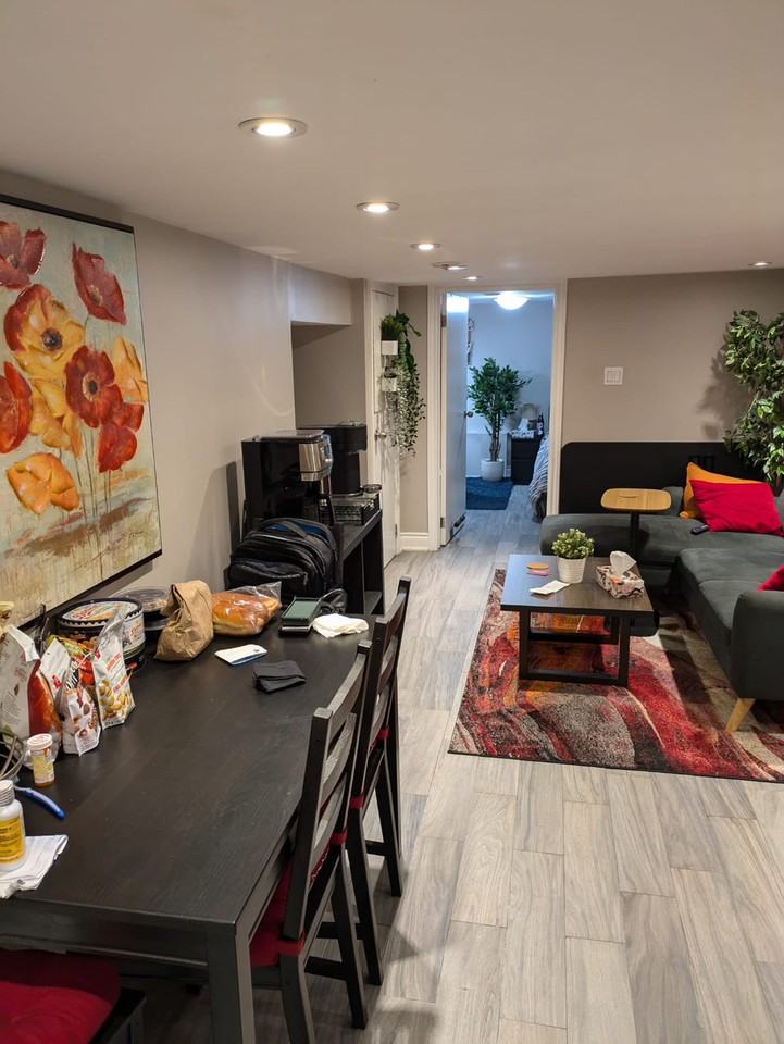 231 Albany Avenue - Photo 5 of 7