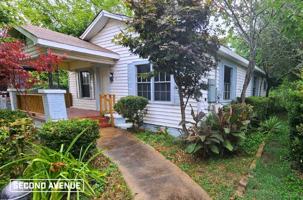 featured image of 412 Irving St