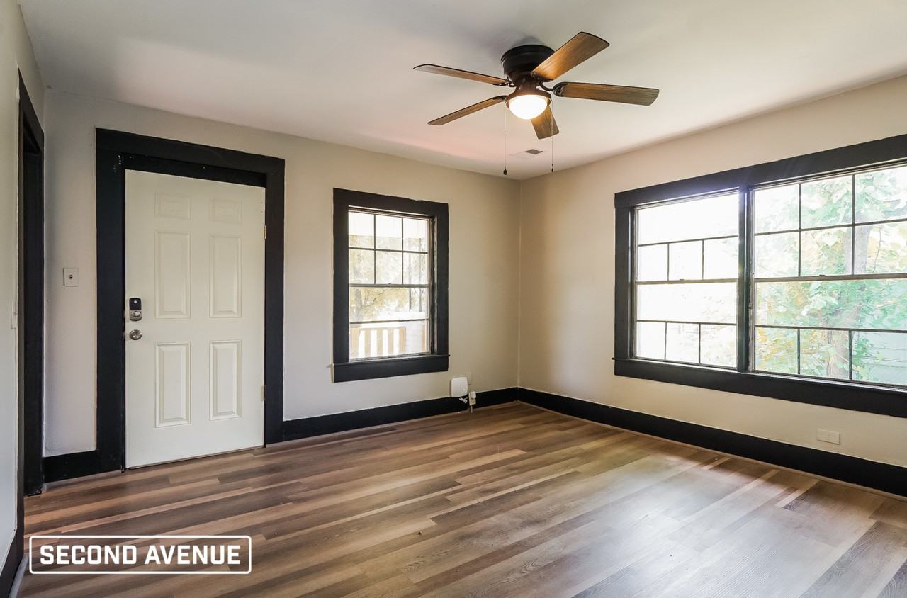 412 Irving St - Photo 4 of 26