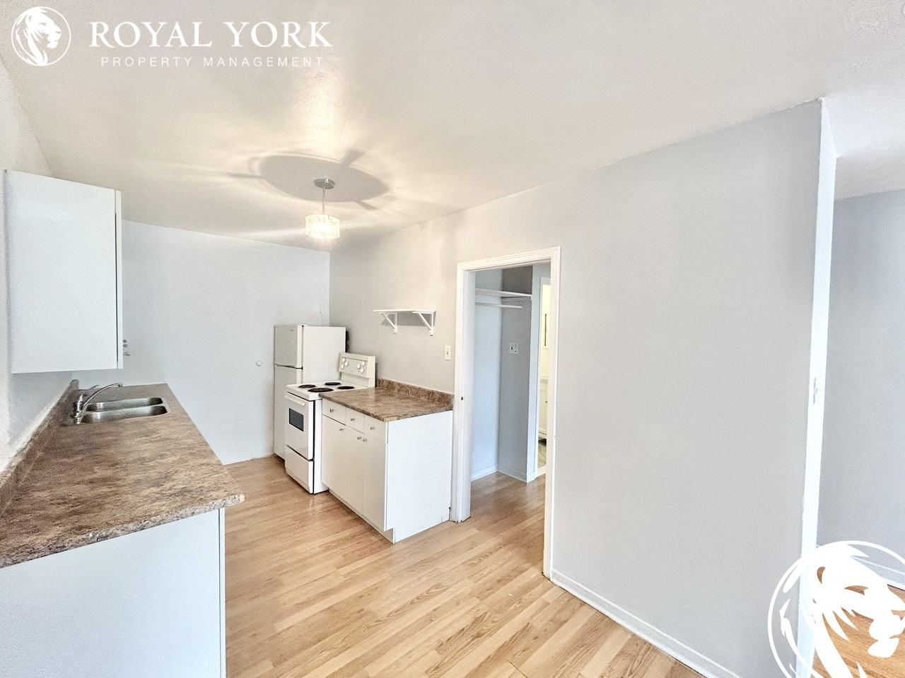 A-1012 Queen Street East, Toronto, Ontario M4M 1K1 - Photo 3 of 14