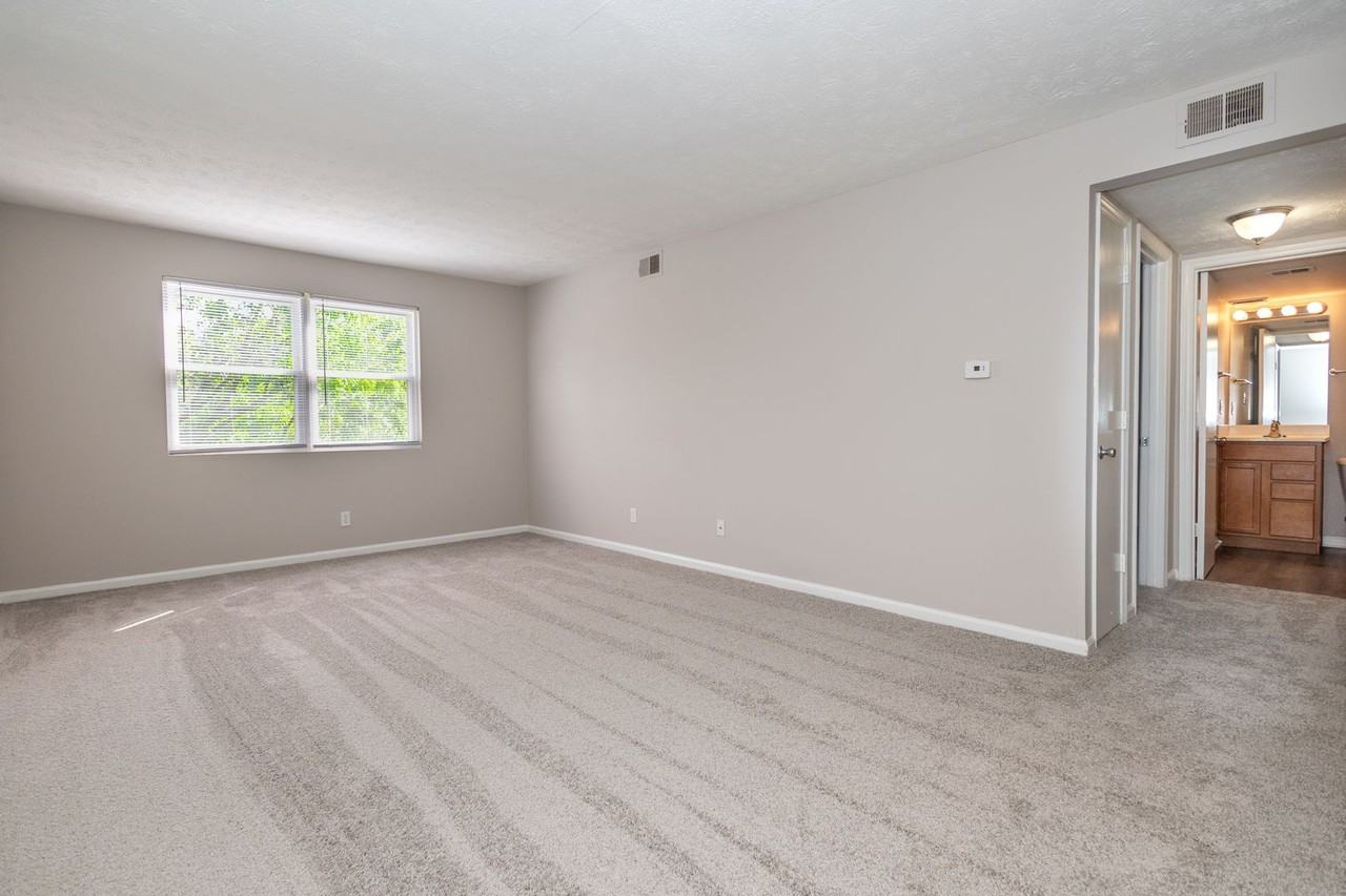 901 Belmont Run - Photo 3 of 14