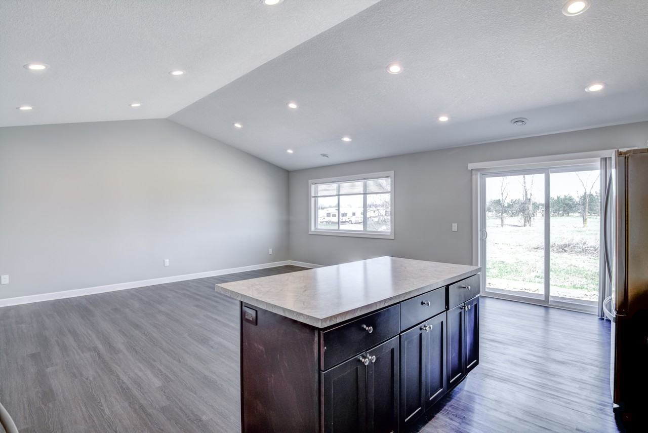 1355 Blue Jay Place - Photo 7 of 22