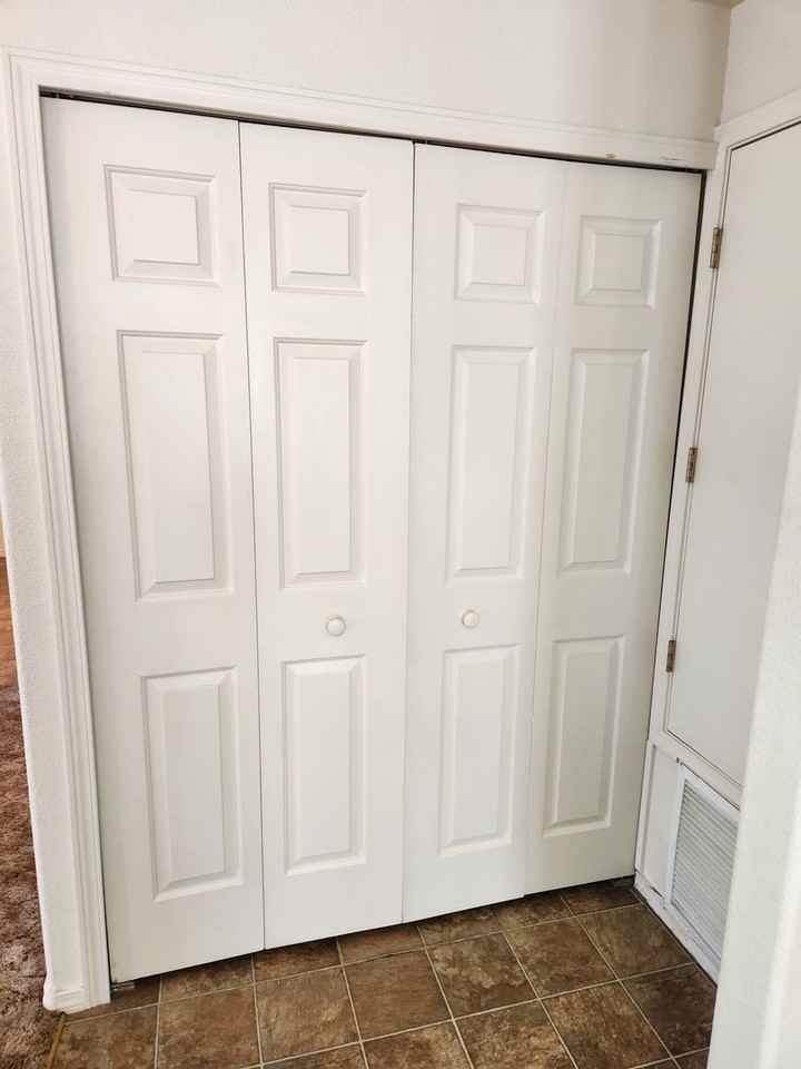 512 W Longhorn Rd - Photo 7 of 16