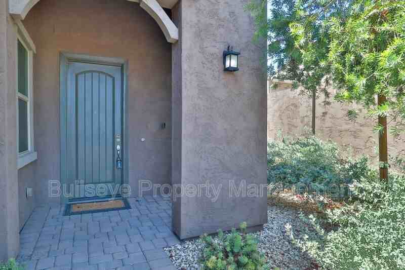 2152 N 141st Ave - Photo 3 of 46