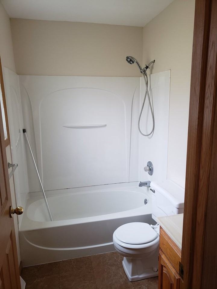 450 S 14th St #B - Photo 5 of 6