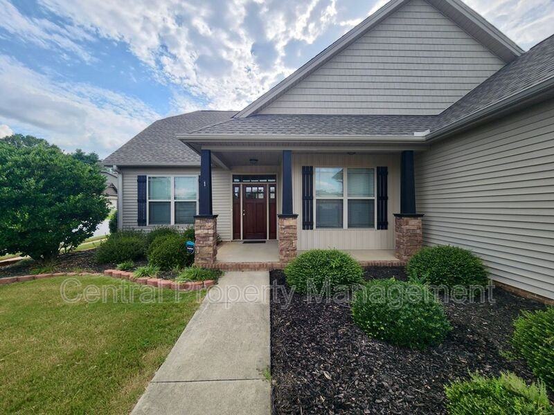 1 Redwolf Ln - Photo 2 of 50