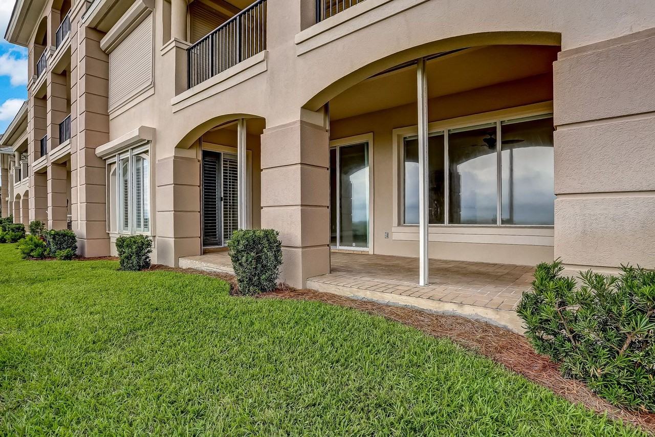 5284 Sea Chase Dr #1 - Photo 4 of 50