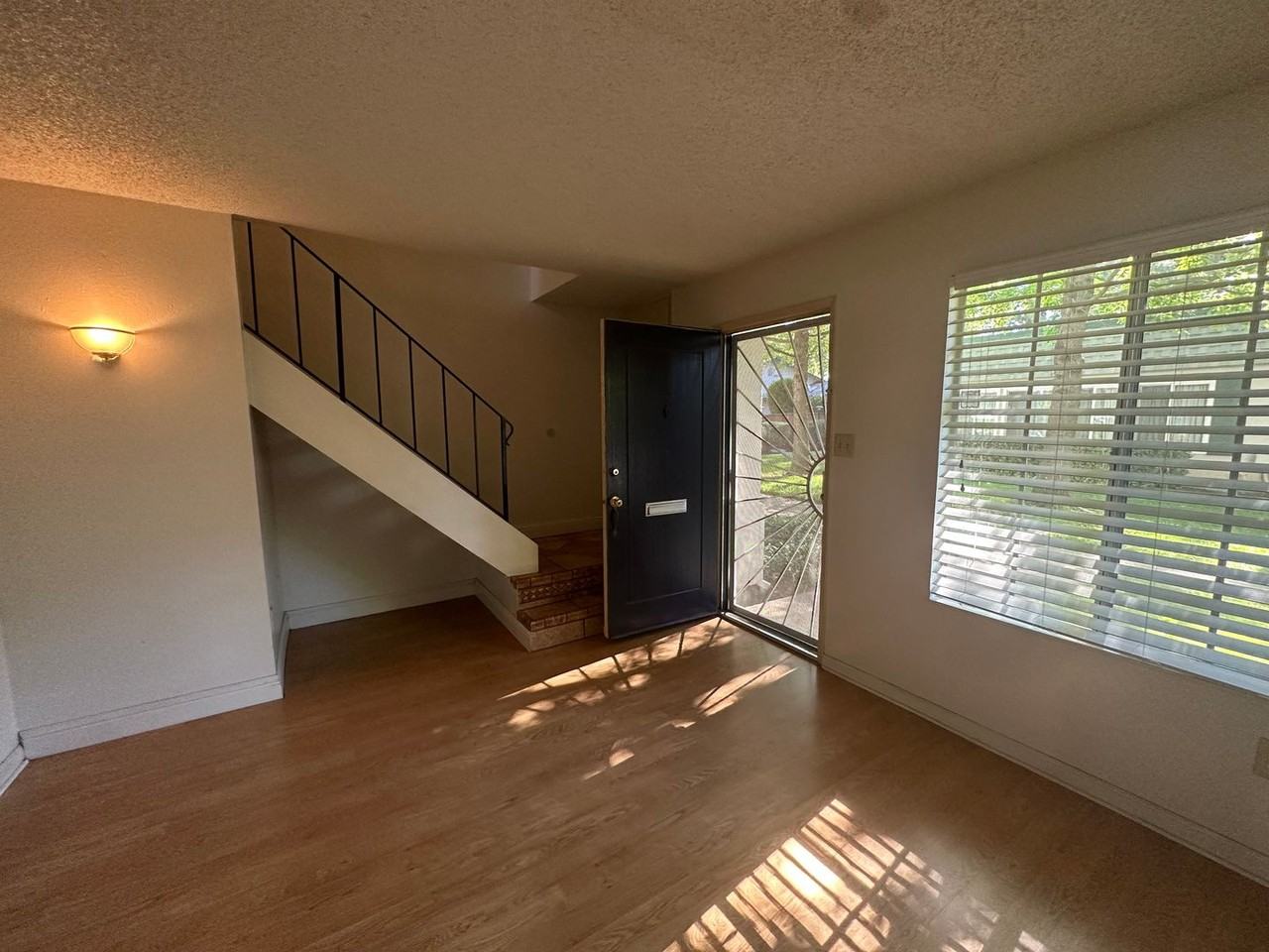 8879 Salmon Falls Dr #C - Photo 4 of 22