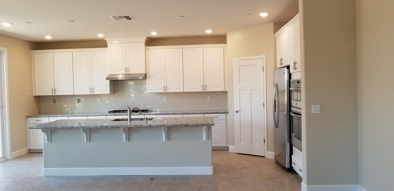 1921 Brogan Dr - Photo 3 of 37