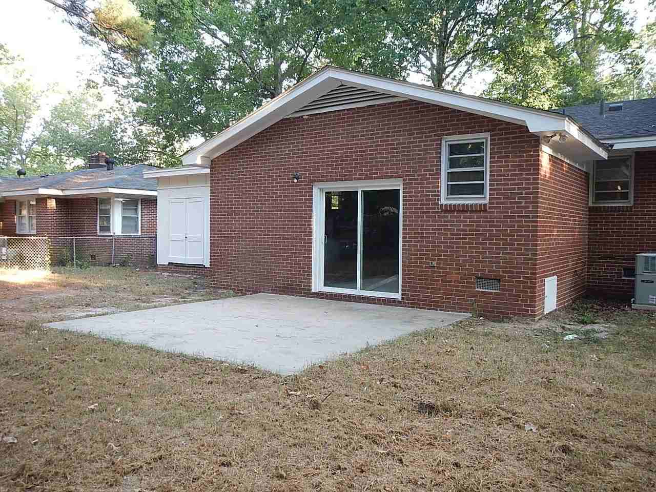 1824 Lynne Ave - Photo 3 of 18