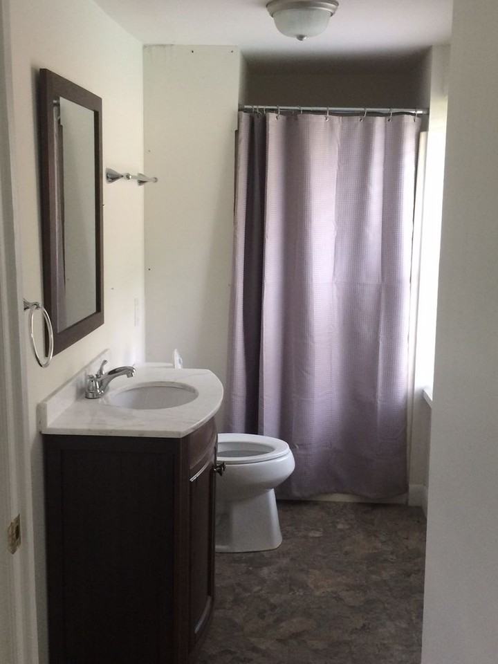 416 Lee St - Photo 5 of 6
