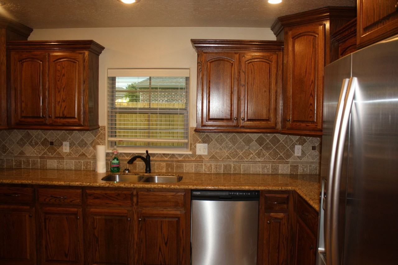 307 Barbara Dr - Photo 6 of 13