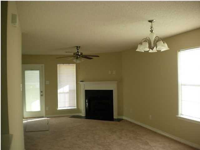 8711 Big Ben Ct - Photo 3 of 14