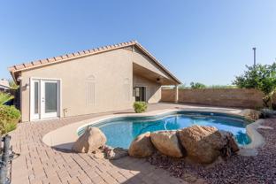 208 E Devon Dr - Photo 1 of 1