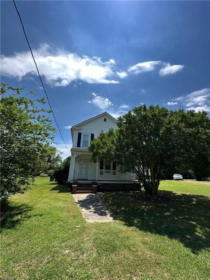 149 Chanco Dr - Photo 3 of 28