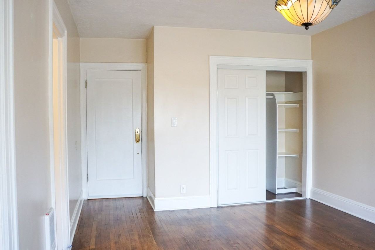 130 Nw 19th Ave #109 - Photo 2 of 12