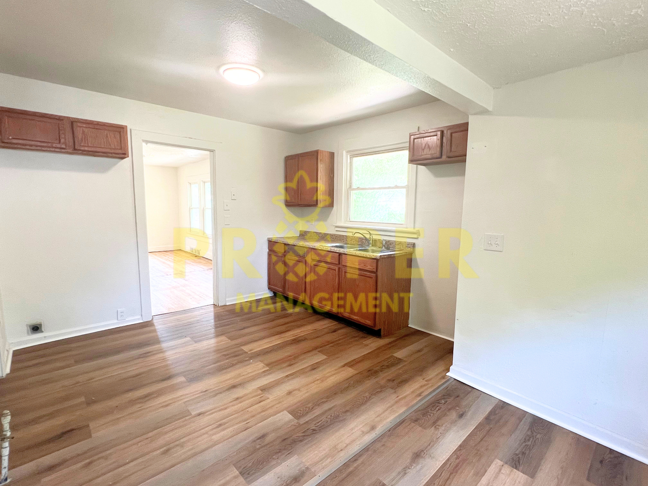 4076 Annapolis Ave - Photo 6 of 10