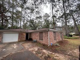 featured image of 2006 Alton Dr