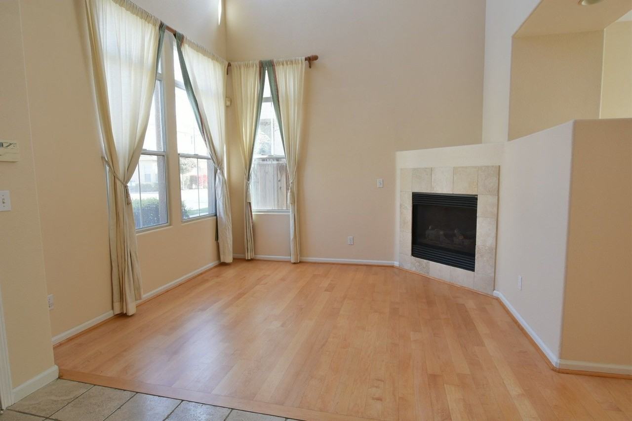 459 Whisman Park Dr - Photo 2 of 14