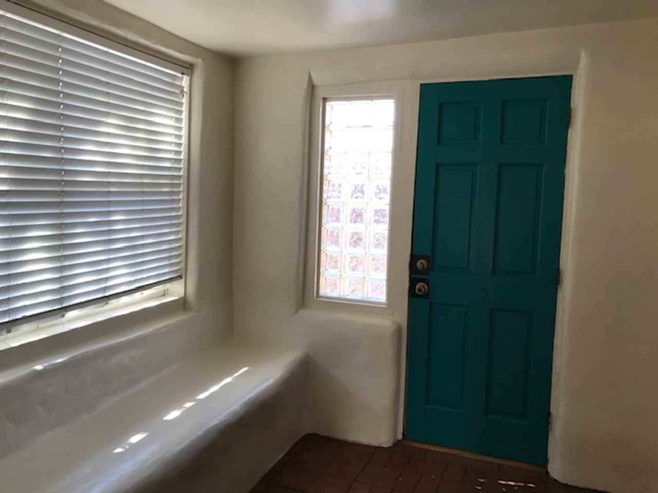 1310 Gabaldon Rd Nw - Photo 2 of 8