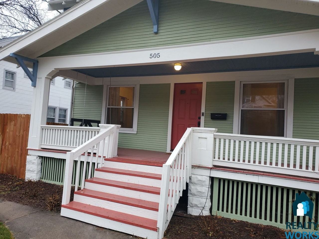 505 S 27th St - Photo 2 of 19