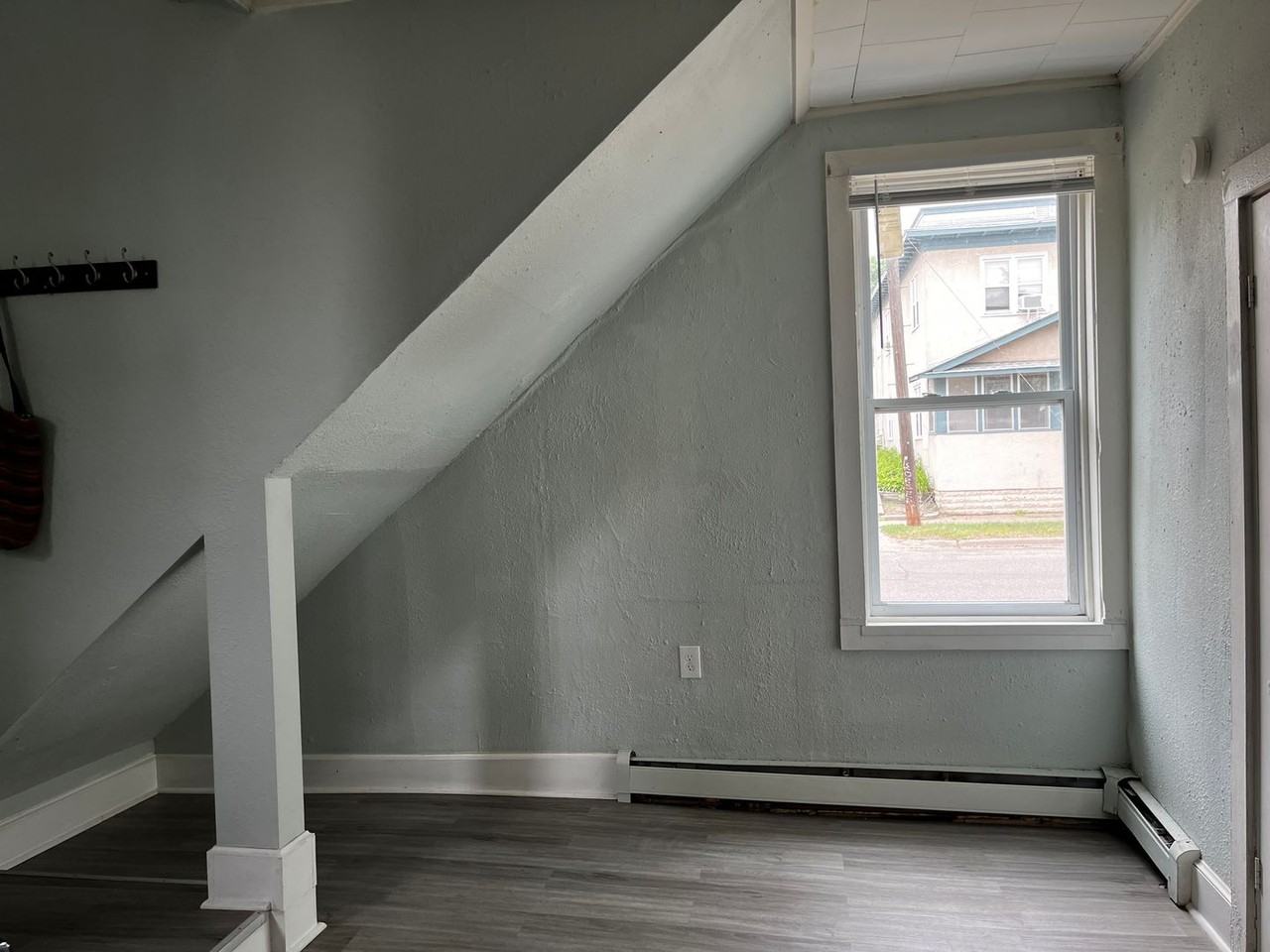 2228 5th St NE, Minneapolis, MN 55418 (4 - Photo 7 of 26