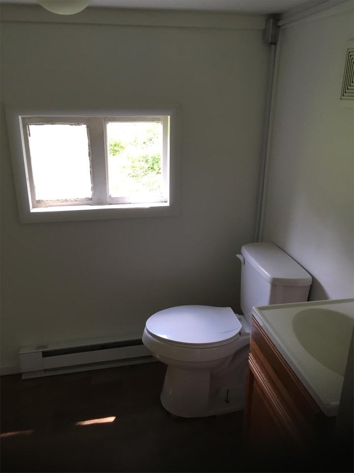 114 S Water St - Photo 2 of 18