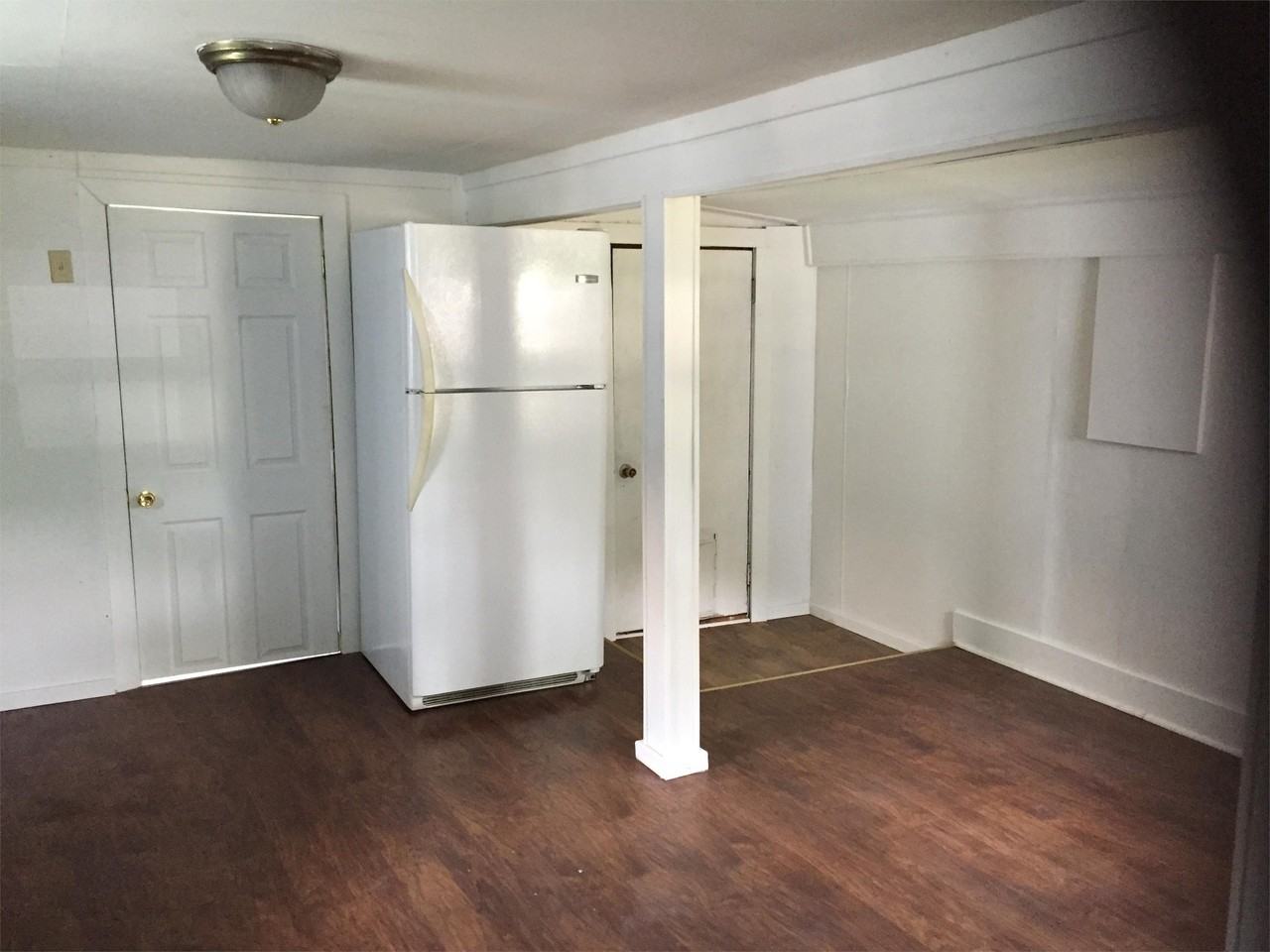 114 S Water St - Photo 3 of 18