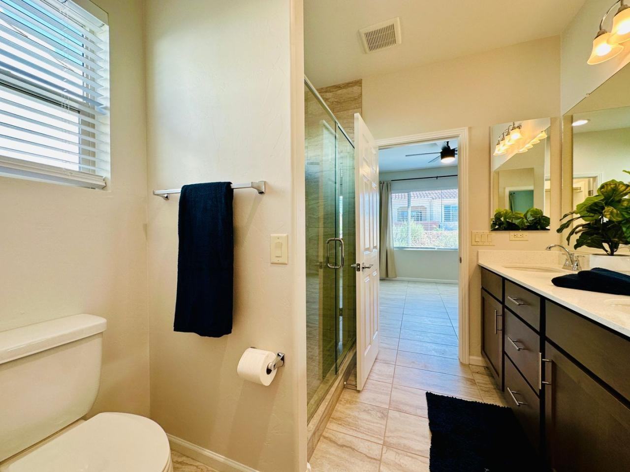 1436 East Basalt Drive - Photo 3 of 5