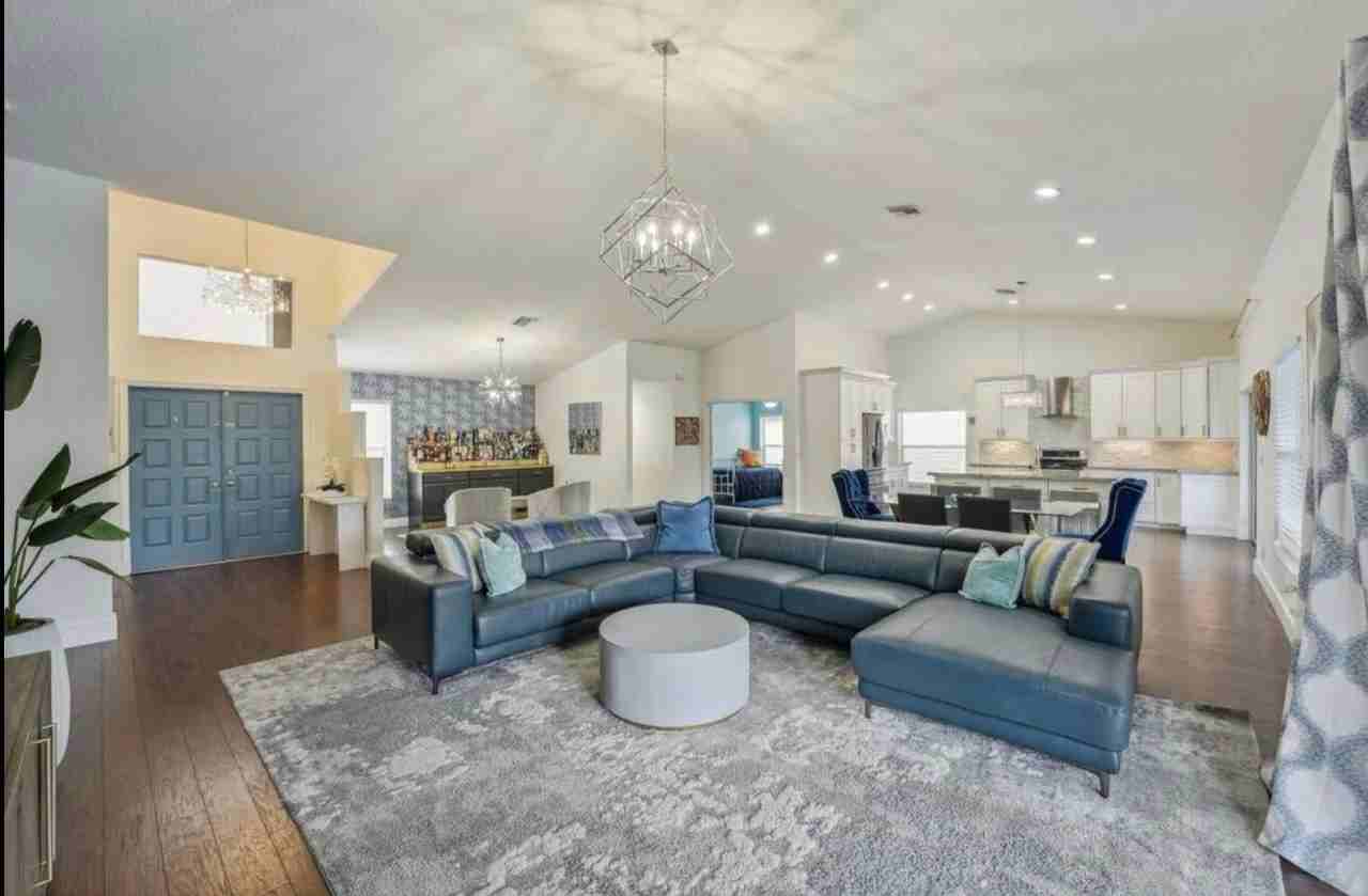 3780 Cypress Lake Dr #NA - Photo 3 of 31