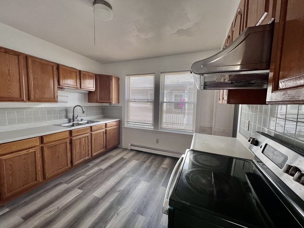 10 Greenwood Ave #12 - Photo 2 of 13