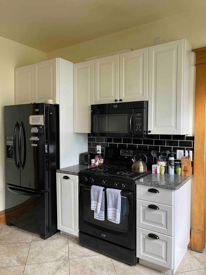 1922 Elliot Ave #1 - Photo 3 of 10