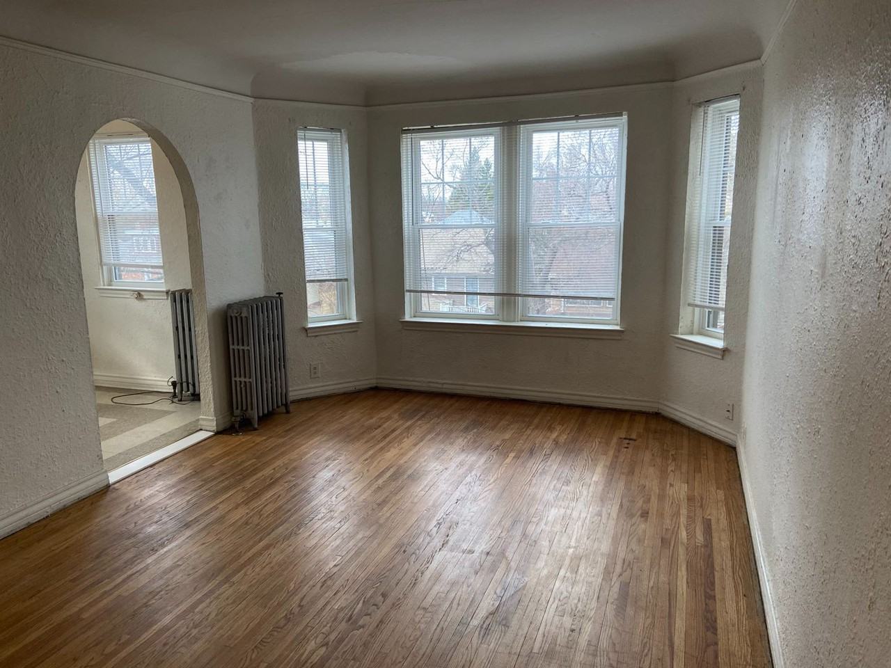 120 Glynn Ct. - FDR Seward Glynn - Photo 3 of 22