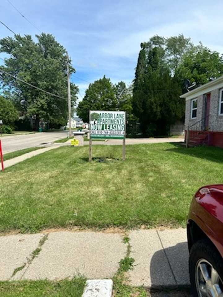 Arbor Lane Apartments - Photo 2 of 31