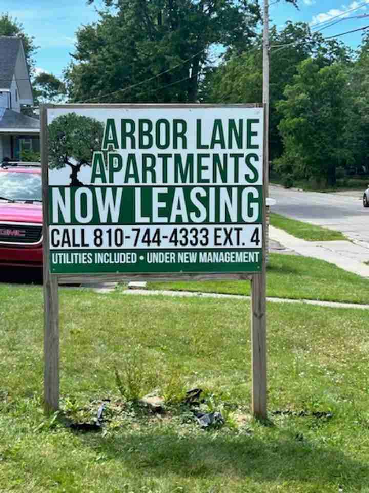 Arbor Lane Apartments - Photo 4 of 31