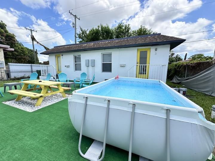 2820 SW 13th St - Photo 3 of 16