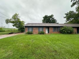featured image of 201 Barbara St