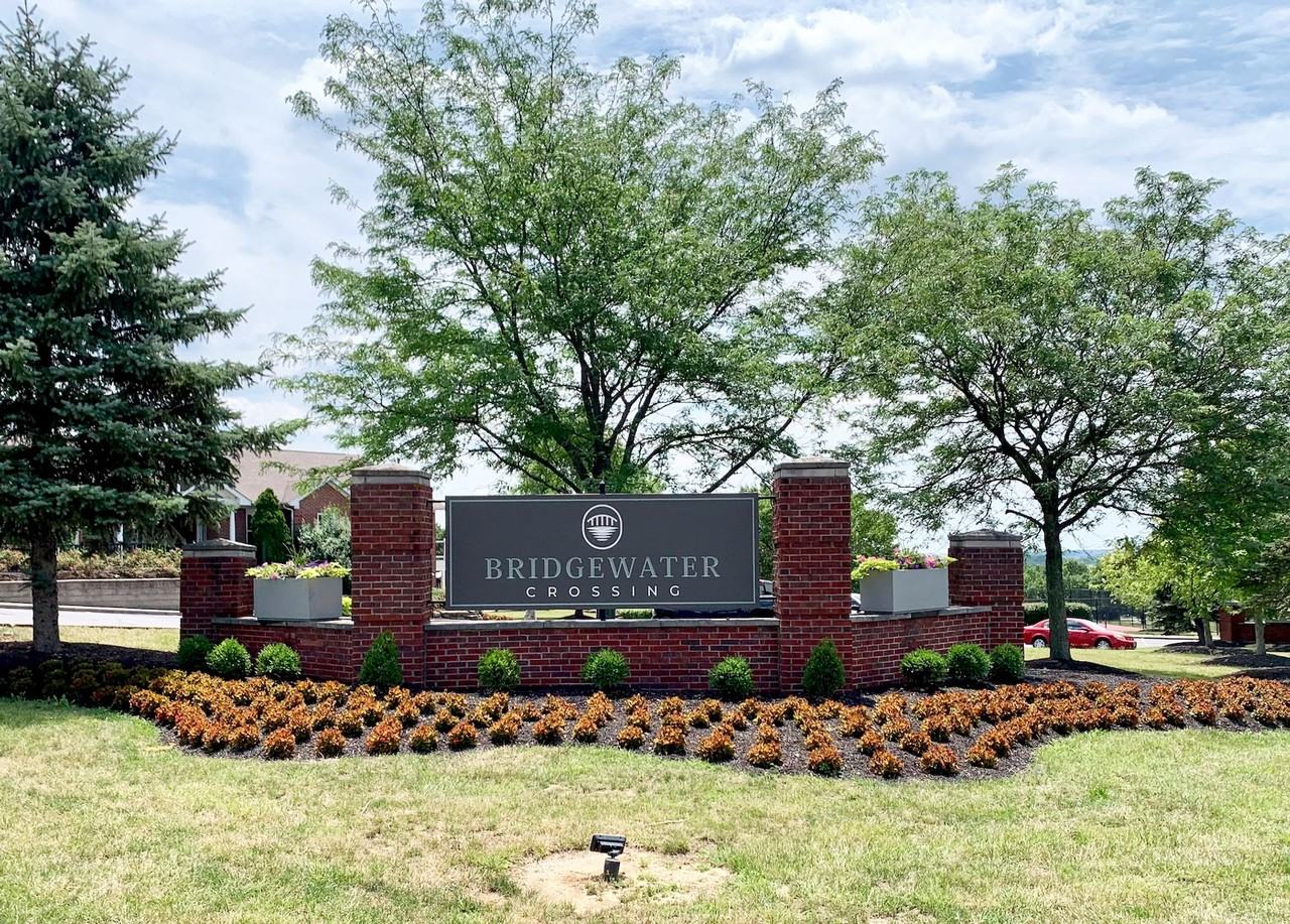 Bridgewater Crossing - Photo 3 of 50