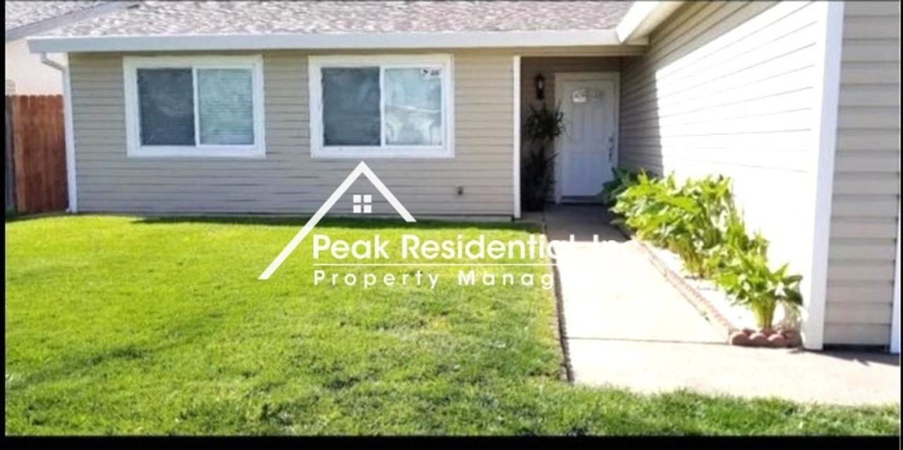 4222 Galbrath Dr - Photo 2 of 14