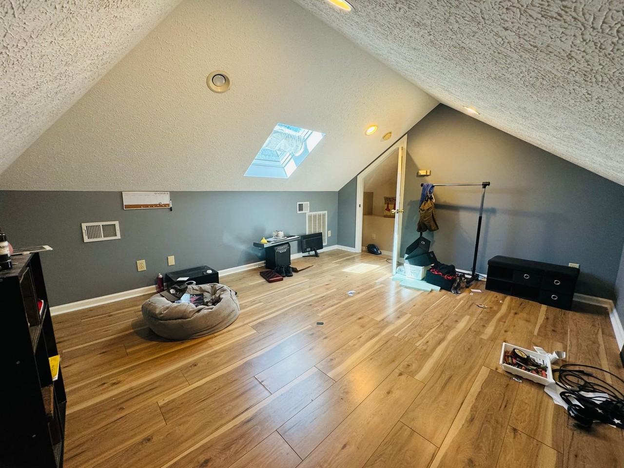 2015 Franklin Rd - Photo 7 of 20