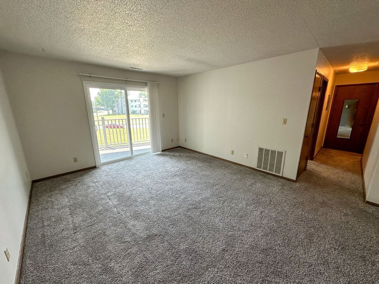 3000 Regency - Photo 3 of 19