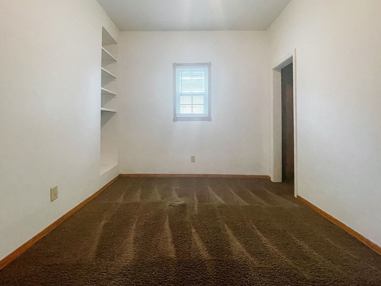 1617 W Memorial Dr - Photo 7 of 10