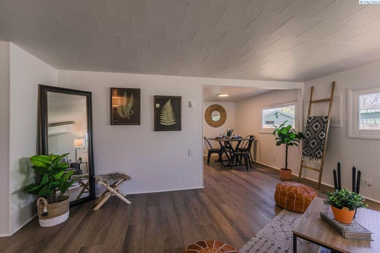 1023 Sanford Ave - Photo 7 of 27
