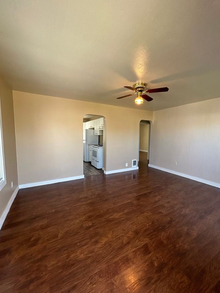 274 28th Ave - Photo 2 of 11