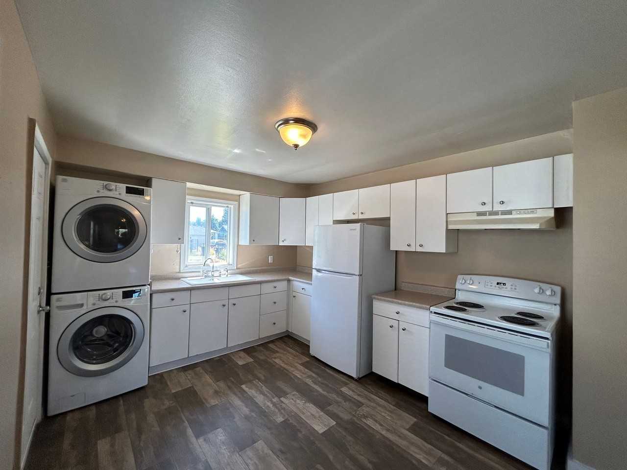 274 28th Ave - Photo 3 of 13