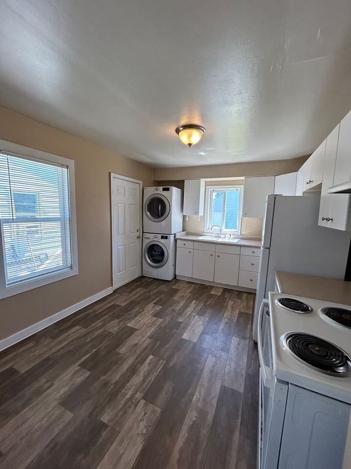 274 28th Ave - Photo 4 of 13