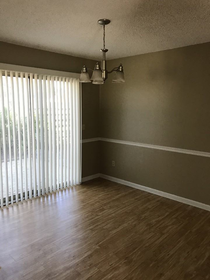 789 Madison Dr - Photo 3 of 11