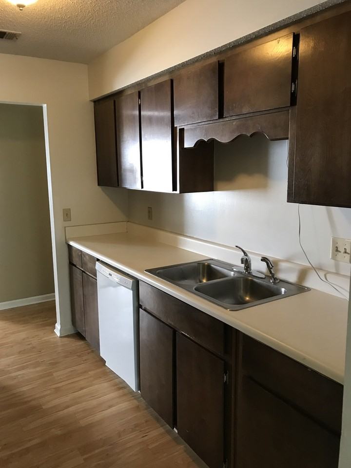 789 Madison Dr - Photo 5 of 11