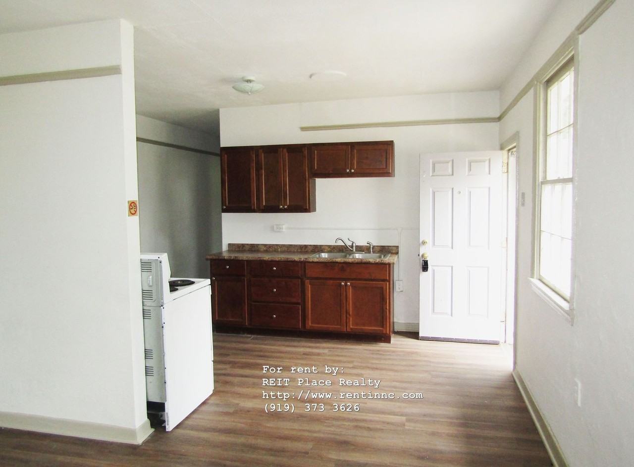 2056 Wilmington Hwy #A - Photo 3 of 6