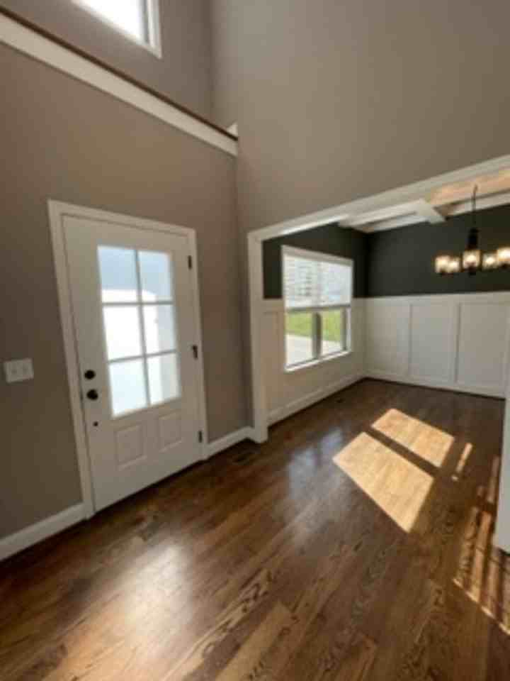 6525 Frankfurt Rd - Photo 3 of 35